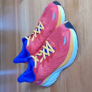 Hoka Clifton 8 men’s, EUC!